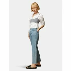 Warp + Weft ASE - High Rise Straight | Day Break Jeans & Denim 10 Warp + Weft ASE - High Rise Straight | Day Break Jeans & Denim -Druthers Shop unnamed file 1050