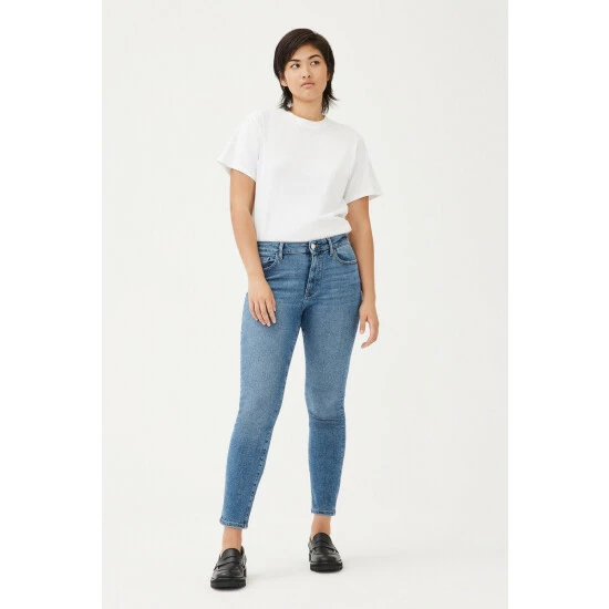 Warp + Weft JFK - Skinny Jeans, Moon Jeans & Denim 3 Warp + Weft JFK - Skinny Jeans, Moon Jeans & Denim