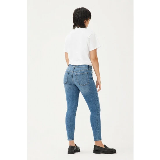 Warp + Weft JFK - Skinny Jeans, Moon Jeans & Denim 5 Warp + Weft JFK - Skinny Jeans, Moon Jeans & Denim - Image 3