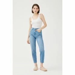 Warp + Weft PAS - Barrel Jeans - Clare Jeans & Denim -Druthers Shop unnamed file 394