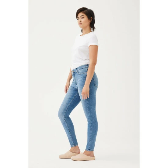 Warp + Weft MXP - High Rise Jean - Nervis Jeans & Denim 4 Warp + Weft MXP - High Rise Jean - Nervis Jeans & Denim - Image 2