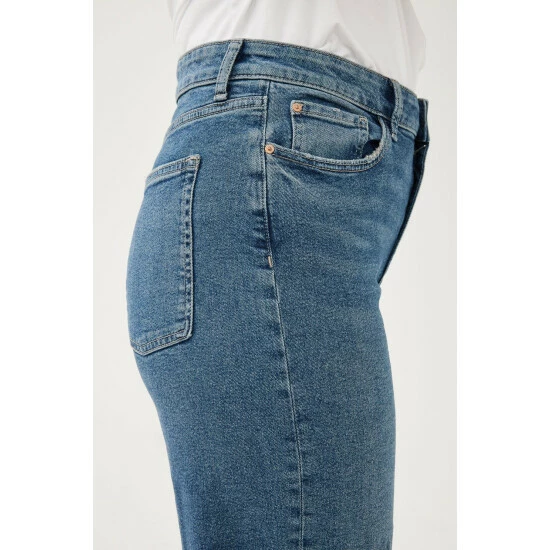 Warp + Weft NCE - Wide Leg Jeans - Zenia Jeans & Denim 6 Warp + Weft NCE - Wide Leg Jeans - Zenia Jeans & Denim - Image 4