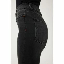 Warp + Weft ASE - High Rise Straight Jeans - Nightfall Jeans & Denim -Druthers Shop unnamed file 690
