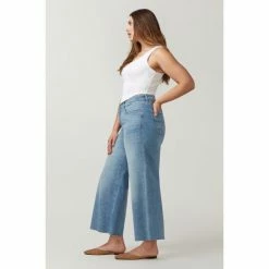 Warp + Weft NCE Plus - Wide Leg Jeans, Brynn Denim -Druthers Shop unnamed file 835