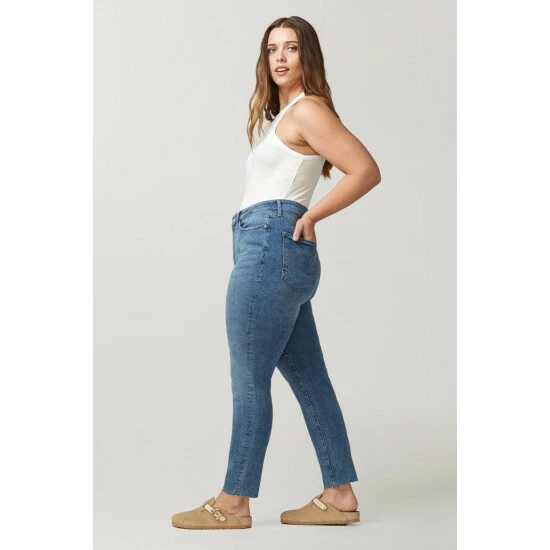 Warp + Weft MXP Plus - High Rise Jeans, Here And Now Denim 4 Warp + Weft MXP Plus - High Rise Jeans, Here And Now Denim - Image 2