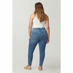 Warp + Weft MXP Plus - High Rise Jeans, Here And Now Denim 9 Warp + Weft MXP Plus - High Rise Jeans, Here And Now Denim -Druthers Shop unnamed file 91