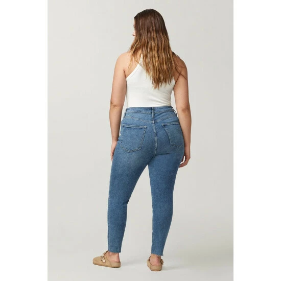 Warp + Weft MXP Plus - High Rise Jeans, Here And Now Denim 5 Warp + Weft MXP Plus - High Rise Jeans, Here And Now Denim - Image 3